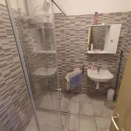 In - Balaton 43403 Siófok