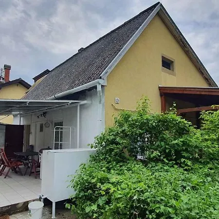 In - Balaton 43403 Siófok